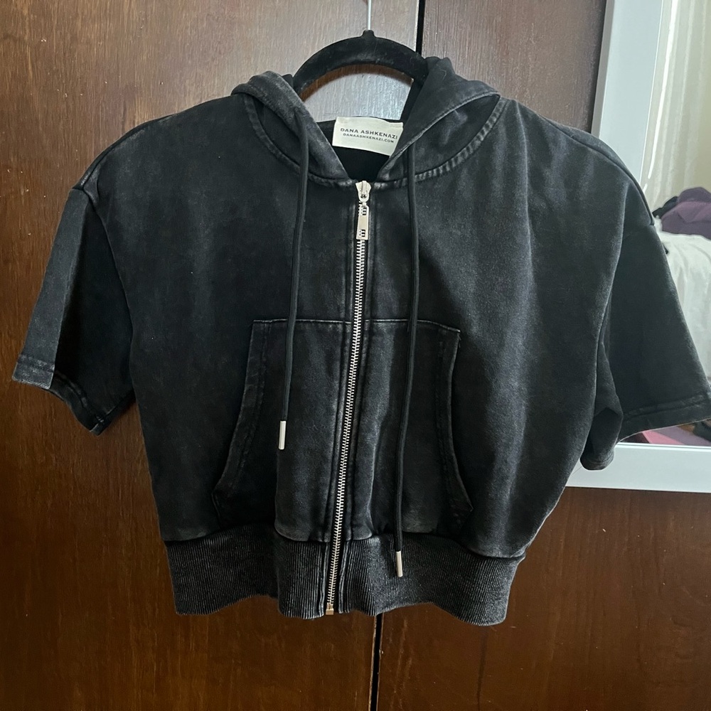 Cropped distressed black hoodie-
